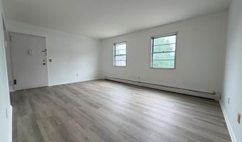 18 Fairview Dr 3, Danbury, CT 06810