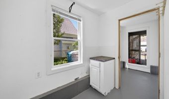 11 Johnson Ave, North Kingstown, RI 02852