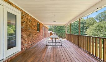 419 Holly Hills Dr, Altavista, VA 24517