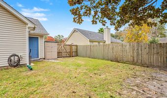 8 Ardmore Ave, Beaufort, SC 29907