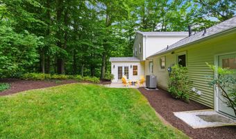 4908 WOODLAND Way, Annandale, VA 22003