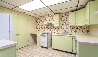 7290 Wingeier Ave SE, Alto, MI 49302