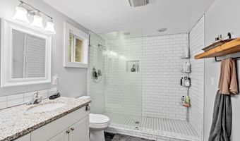 8 Billy Hill Rd, Beaufort, SC 29906
