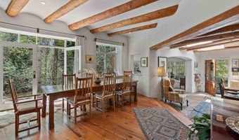 El Salto Rd, Arroyo Seco, NM 87514