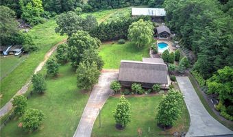 122 Shake Rag Cir NW, Adairsville, GA 30103