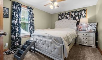 2112 Blenheim Ave, Alliance, OH 44601