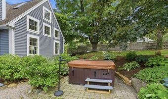 57 Berlin Rd, Bolton, MA 01740