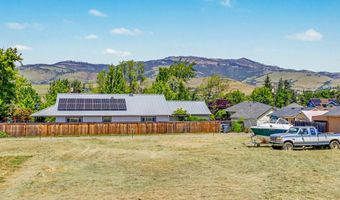 N Laurel Street, Ashland, OR 97520