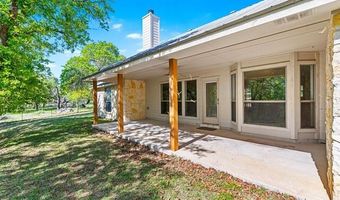 269 Wood Vly, Adkins, TX 78101
