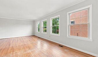5105 SKYLINE VILLAGE Ct #8, Alexandria, VA 22302