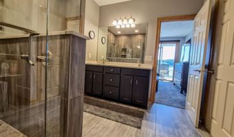 14 Iowa Street B4, Arnolds Park, IA 51331