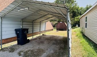 151 E 22nd St, Baxter Springs, KS 66713