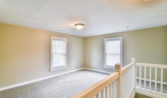 138 SW 100th St, Augusta, KS 67010