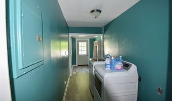 102 Langley St, Abbeville, SC 29620