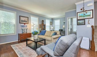 25066 CROXLEY GREEN Sq, Aldie, VA 20105