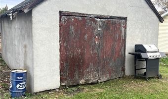 106 Soo Ave W, Almena, WI 54805