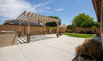 1452 E SARAGOSA St, Chandler, AZ 85225