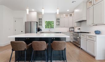 56090 E 271 Rd Unit B, Monkey Island, OK 74331