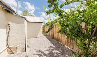 812 8th St, Alamogordo, NM 88310