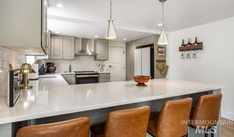 210 Marvin St, Caldwell, ID 83605