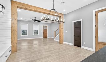 1914 Ebbing Loop, Barling, AR 72923