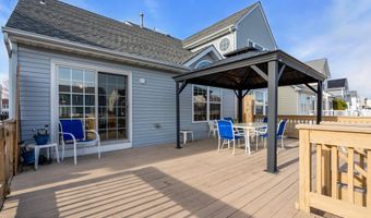 18 Peaksail Dr, Bayville, NJ 08721