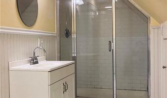 65 Scofield Ave, Bridgeport, CT 06605