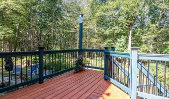 81 Shippee Rd, East Greenwich, RI 02818