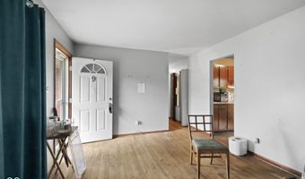 9 Kiefer Ct, Beech Grove, IN 46107