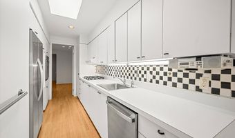 1019 Young Pl, Ann Arbor, MI 48105