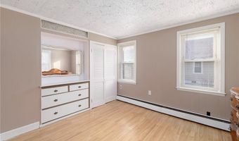 17 Padelford Ave, East Providence, RI 02915