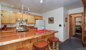 351 Estate Dr, Cascade, ID 83611