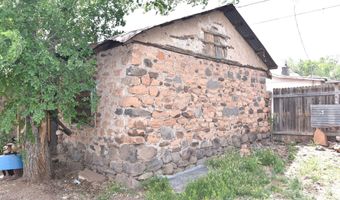 389 W Park Ave, Ash Fork, AZ 86320