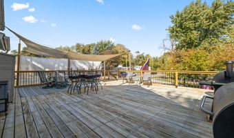 1014 Greene St, Adel, IA 50003