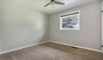 300 Homeworth Rd, Alliance, OH 44601