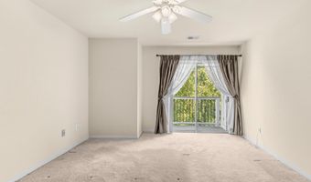 44096 NATALIE Ter 302, Ashburn, VA 20147