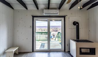 408 HAWKS NEST Dr, Baker, WV 26801