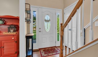 65 Serpentine Dr, Bayville, NJ 08721