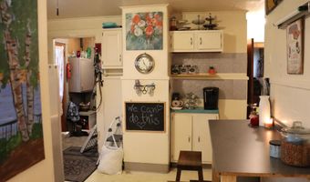 104 Pearl St, Bangor, ME 04401