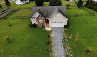 550 Honeysuckle Rdg, Asheboro, NC 27205