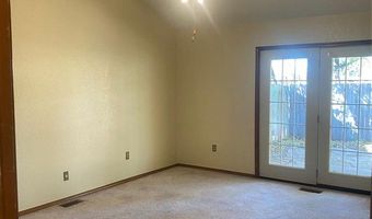 1732 Lionsgate Cir, Bethany, OK 73008