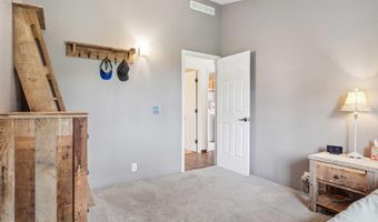 20474 N Main St, Carey, ID 83320