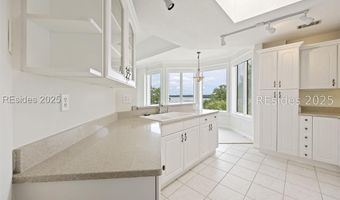 6 Village North Dr 119, Hilton Head Island, SC 29926