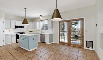 10809 CHICOBUSH Dr NW, Albuquerque, NM 87114