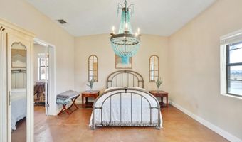 2707 W Highway 90, Alpine, TX 79830