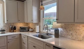 88 Covered Bridge Rd, Banner Elk, NC 28604