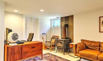 264 Sowams Rd, Barrington, RI 02806