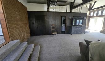 1800 White Dr, Batesville, AR 72501