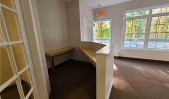 3 Inspiration Ln 5, Chester, CT 06412