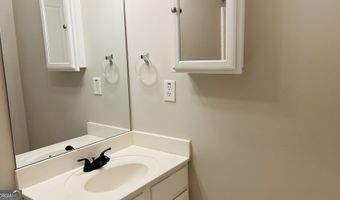 1035 Barnett Shls APT 621, Athens, GA 30605